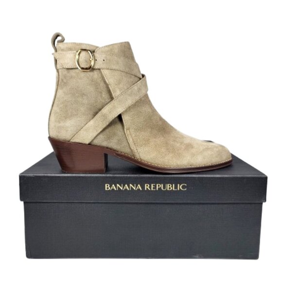 Banana Republic Stella Taupe Suede Boot - Size: 7 - Picture 1 of 10